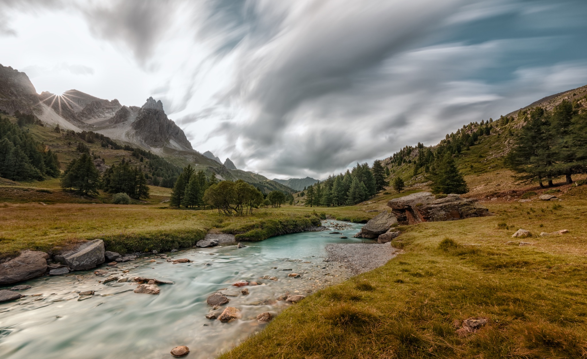  Majestic Peaks 