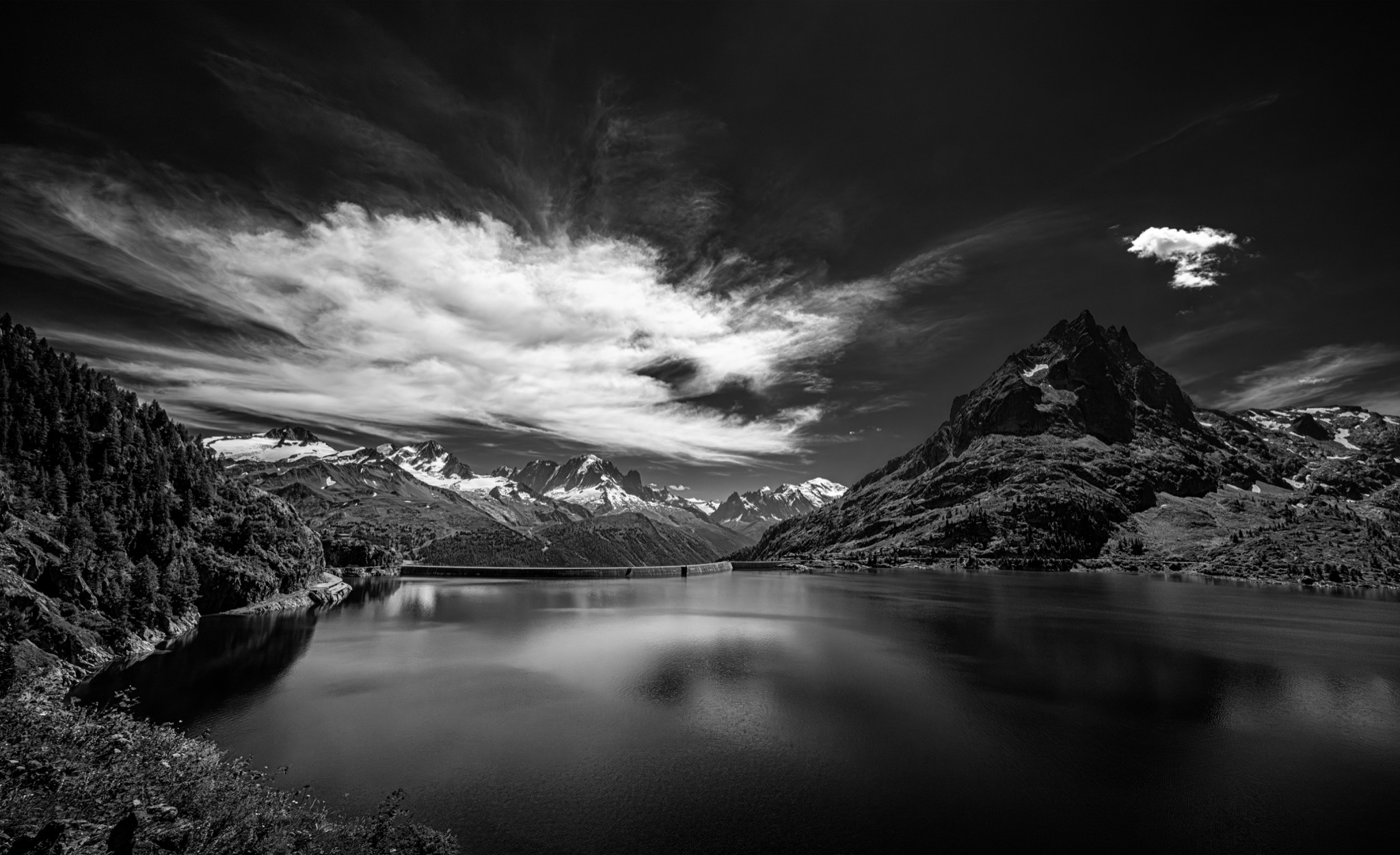  Mirror Of The Mountain Heart 