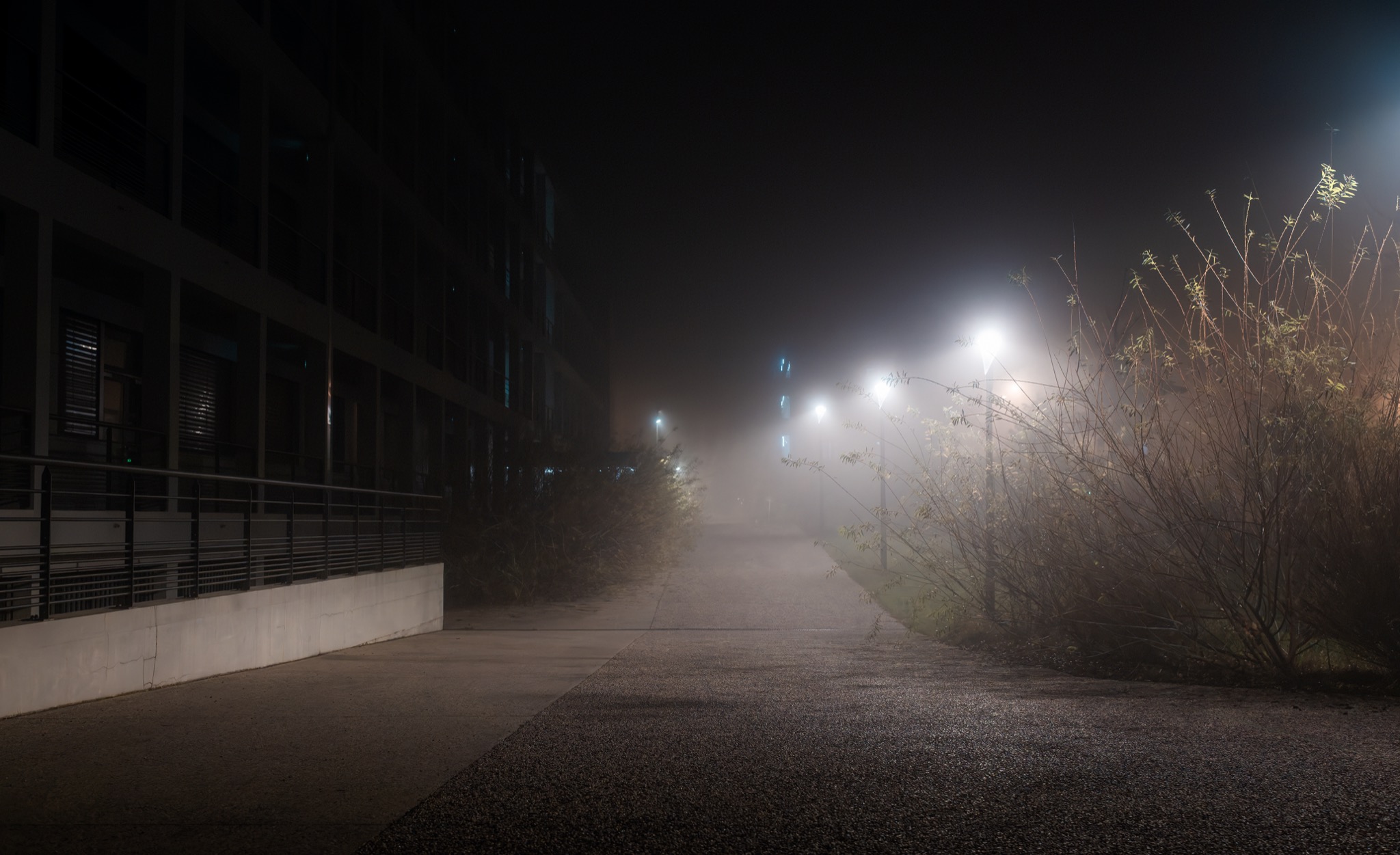  04H08 